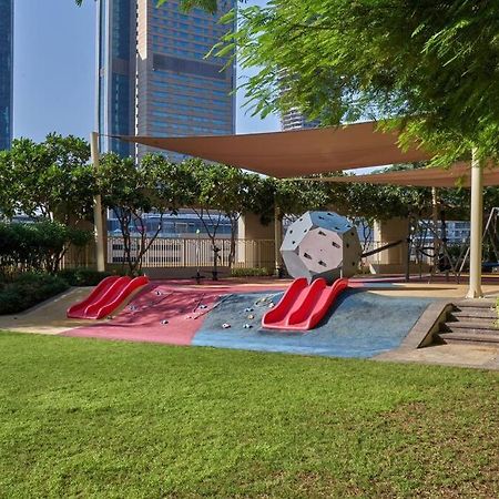 Magnificent 2 Bedroom With Stunning Burj Khalifa View Dubaï Extérieur photo