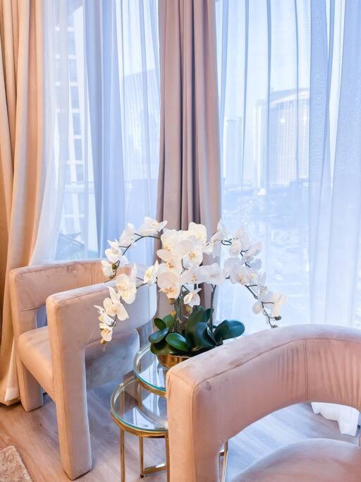 Magnificent 2 Bedroom With Stunning Burj Khalifa View Dubaï Extérieur photo