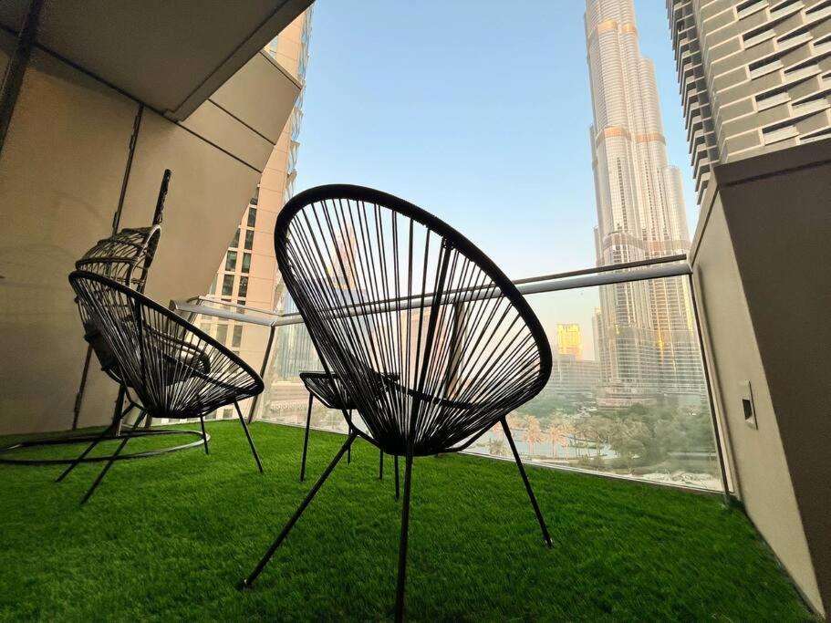 Magnificent 2 Bedroom With Stunning Burj Khalifa View Dubaï Extérieur photo